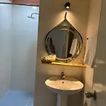 Na Nue Hotel